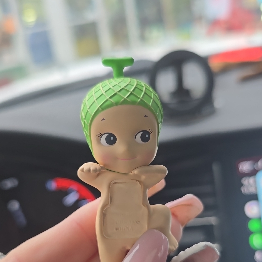 Sonny Angel Melon Hipper